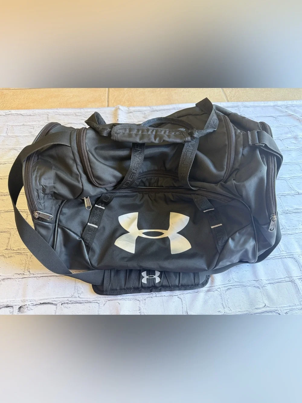 Under Armour Logo Duffel Bag Gym Work Travel Storm Black Sports Overnight